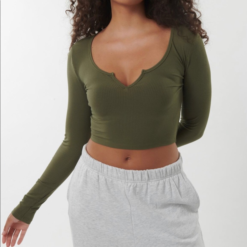 Green Notch Kylie Tee